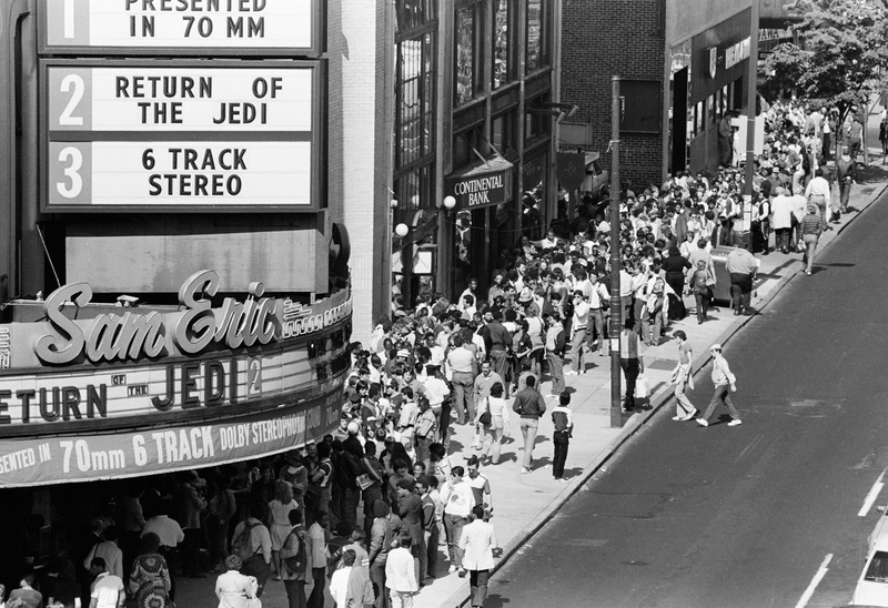Illustration for article titled A Brief Visual History of People Waiting in Line for Star Wars